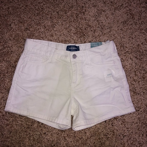 Old Navy White Jean Shorts - Picture 1 of 3